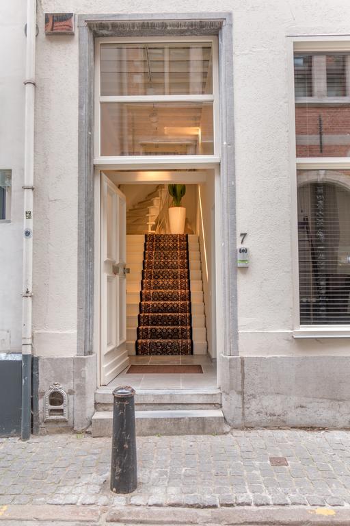 Y & L Villa Antwerp Exterior photo