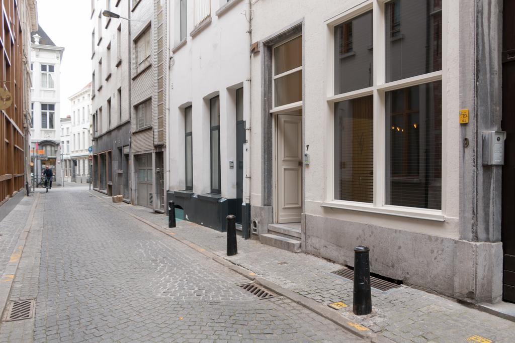Y & L Villa Antwerp Exterior photo